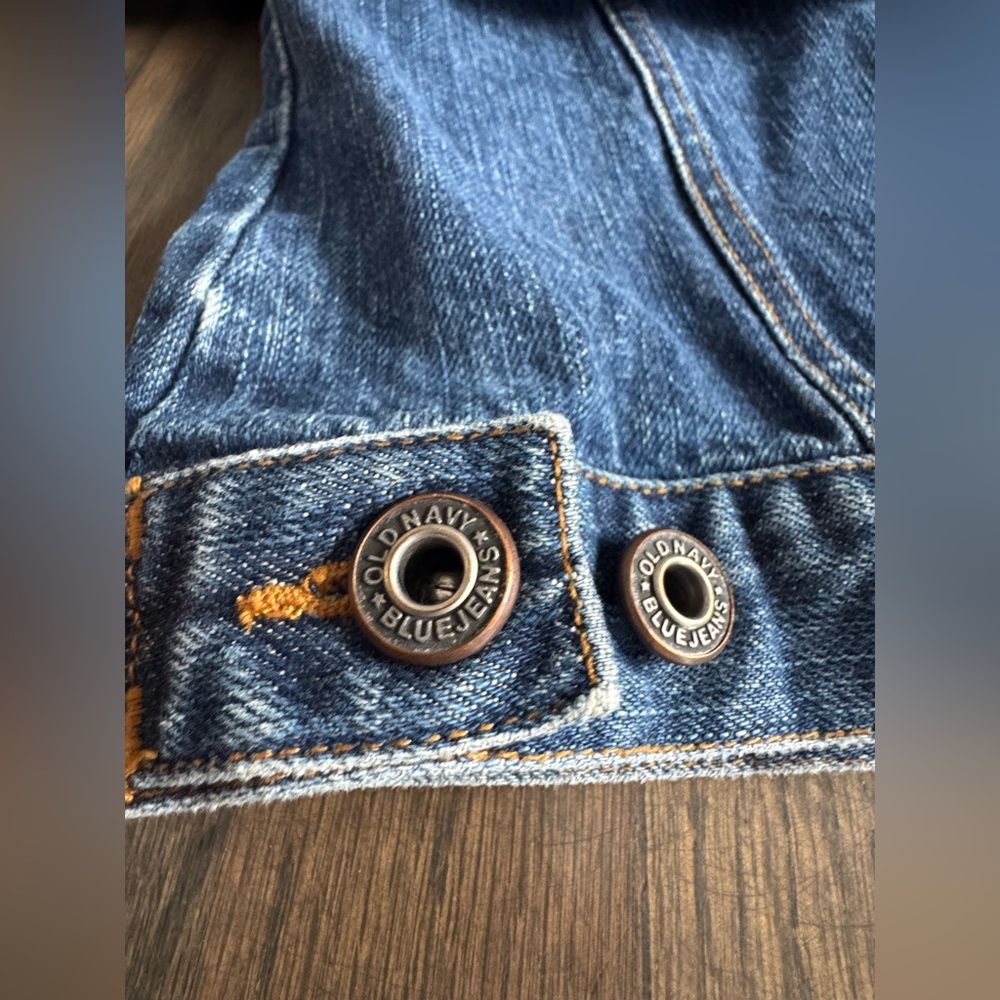Old Navy Classic Blue Jean Jacket with pink jewels XL - Picture 6 of 7